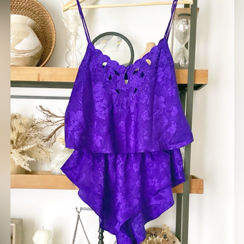 Vintage Victoria’s Secret gold label size large purple silky cami pajama set